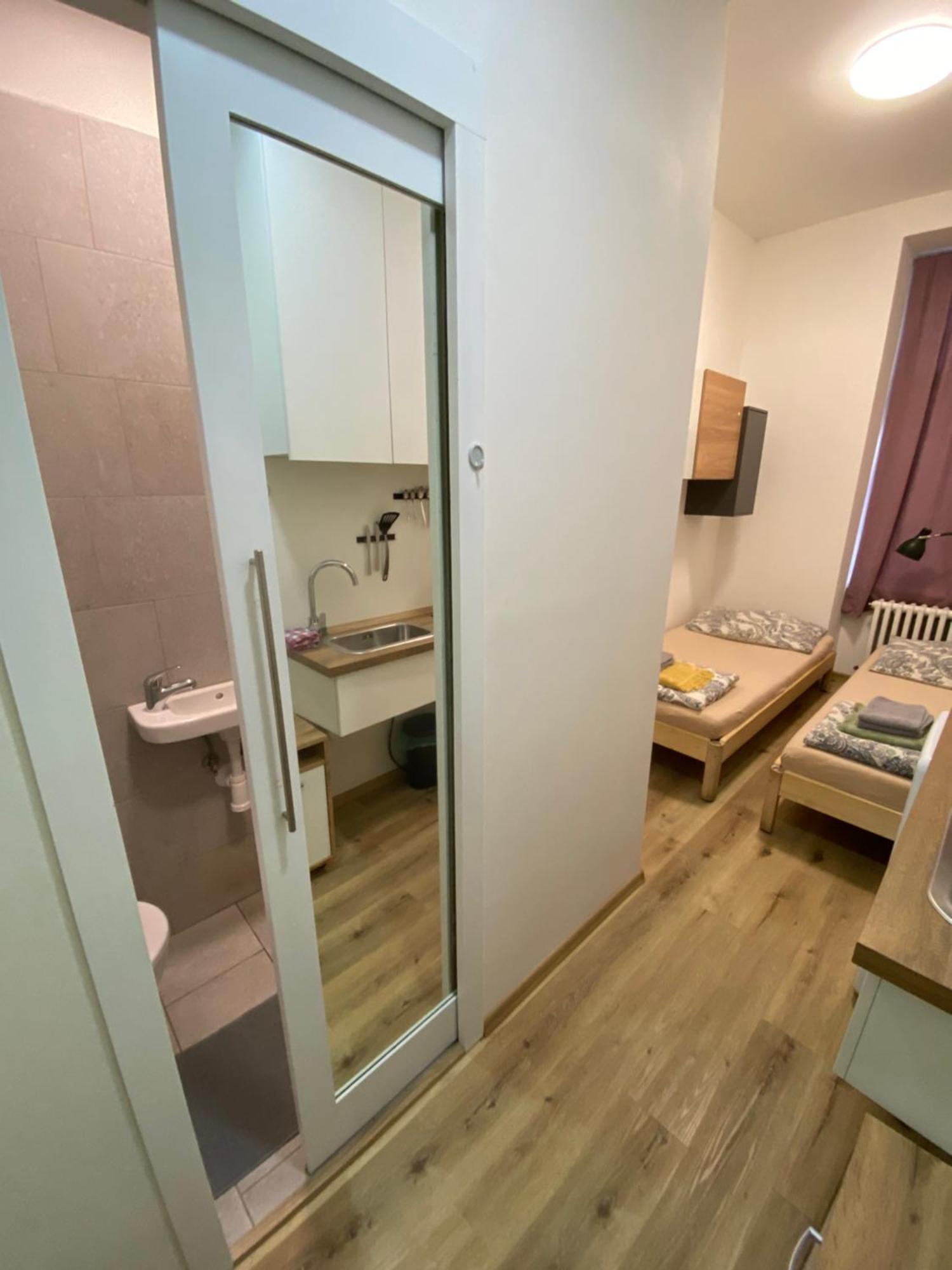 Minato Apartments Ostrava Center Ngoại thất bức ảnh