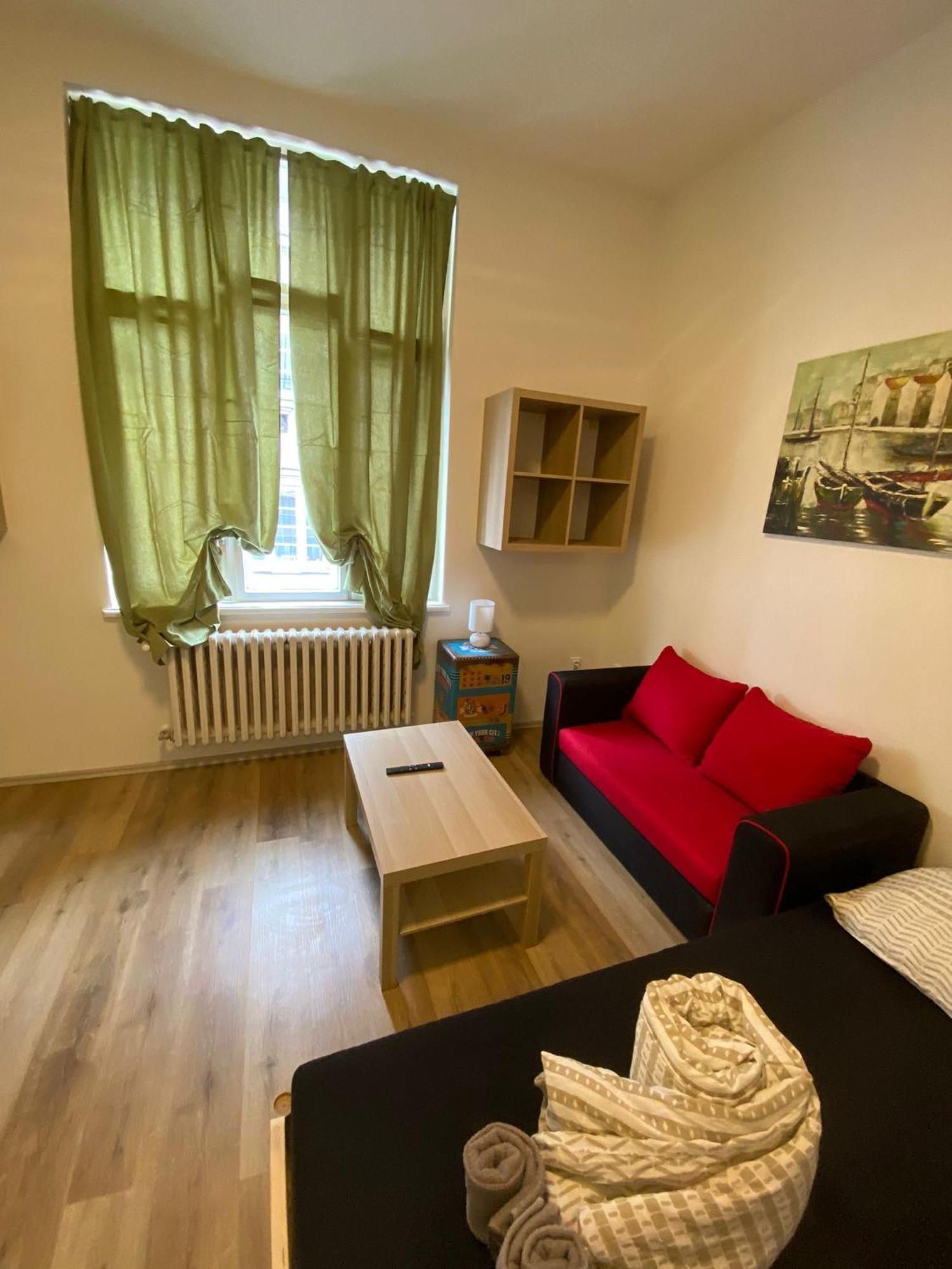 Minato Apartments Ostrava Center Ngoại thất bức ảnh